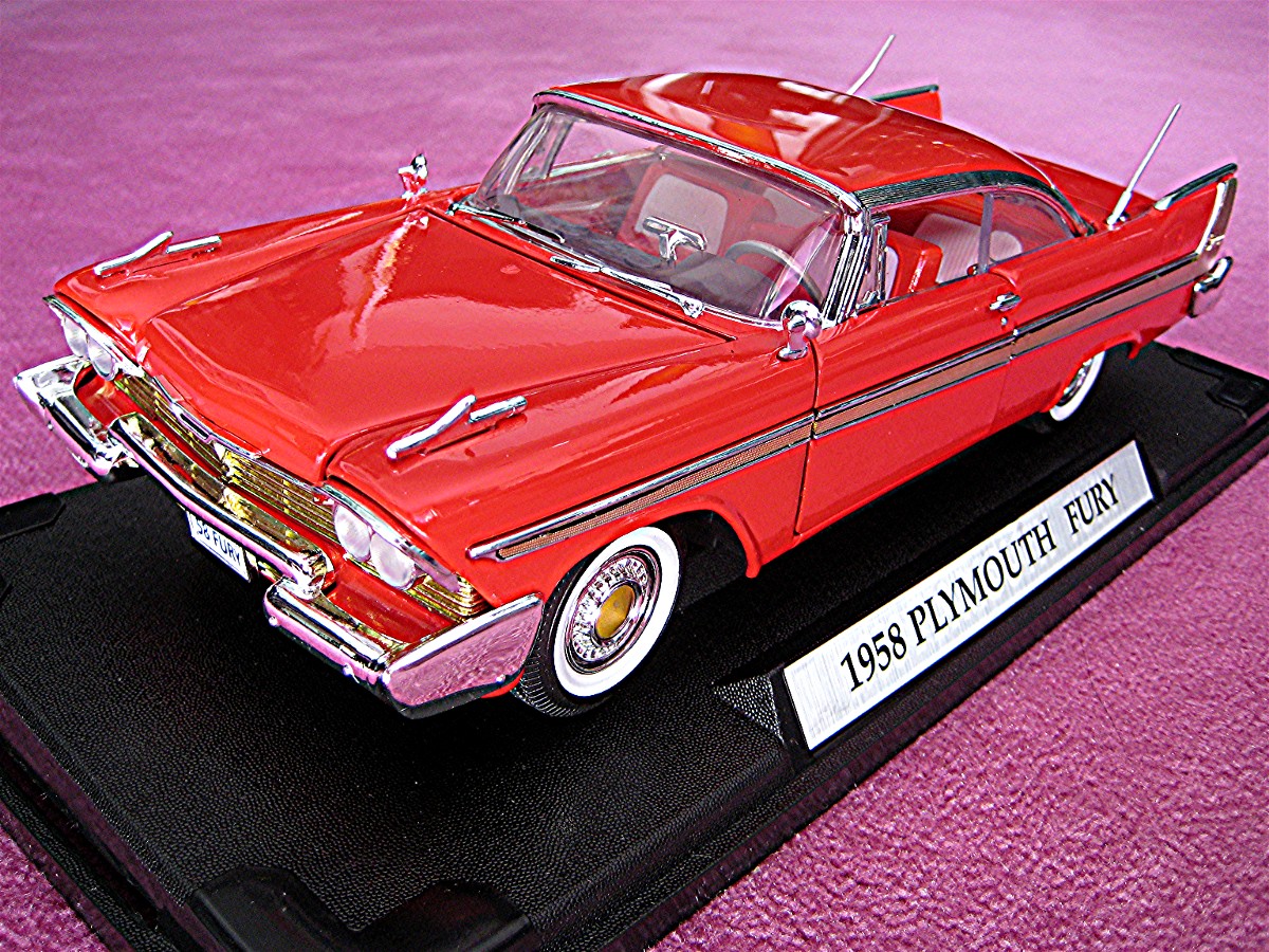 1:18 Plymouth Fury rot 1958