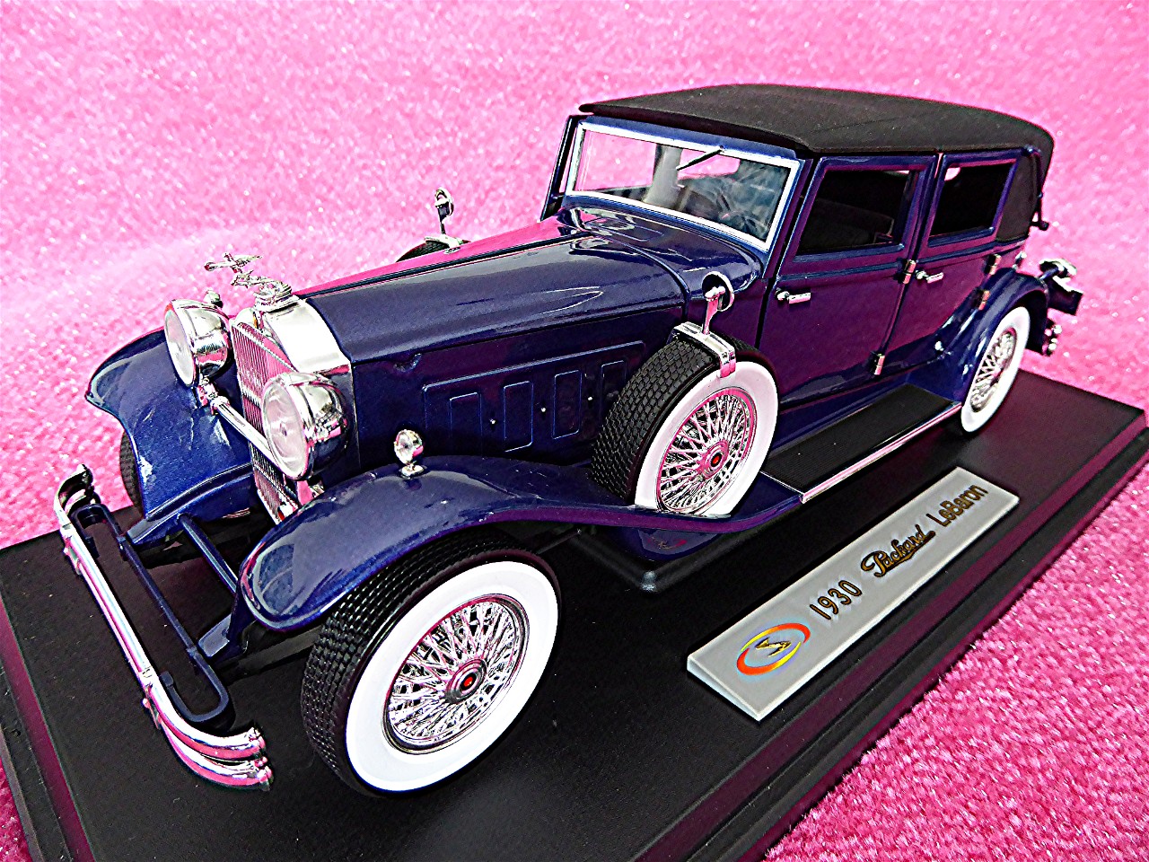 1:18 Packard Le Baron blau 1930